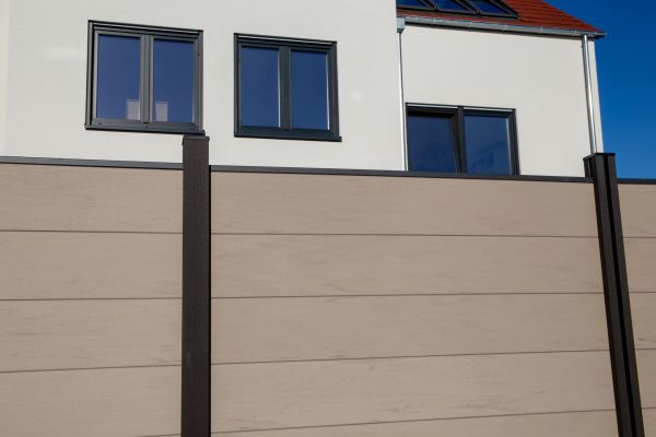 Composite Fence Repair in Albany