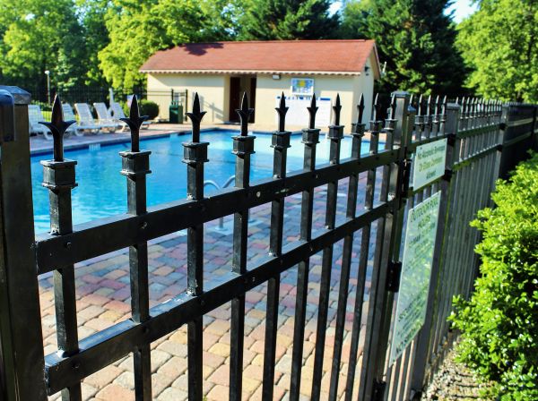 Swimming Pool Fence Service in Albany