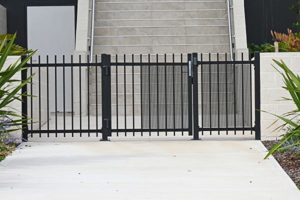 Aluminum Gate Repair in Albany