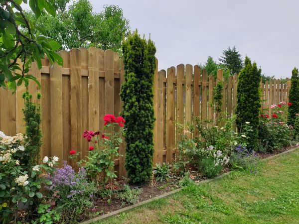 Leaning Fence Repair in Albany