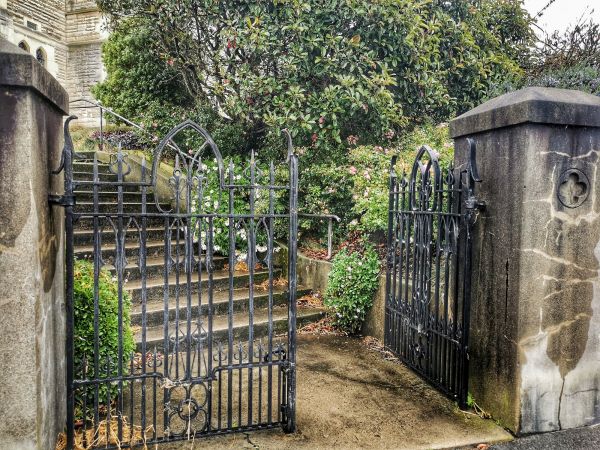 Steel Gate Repair in Albany